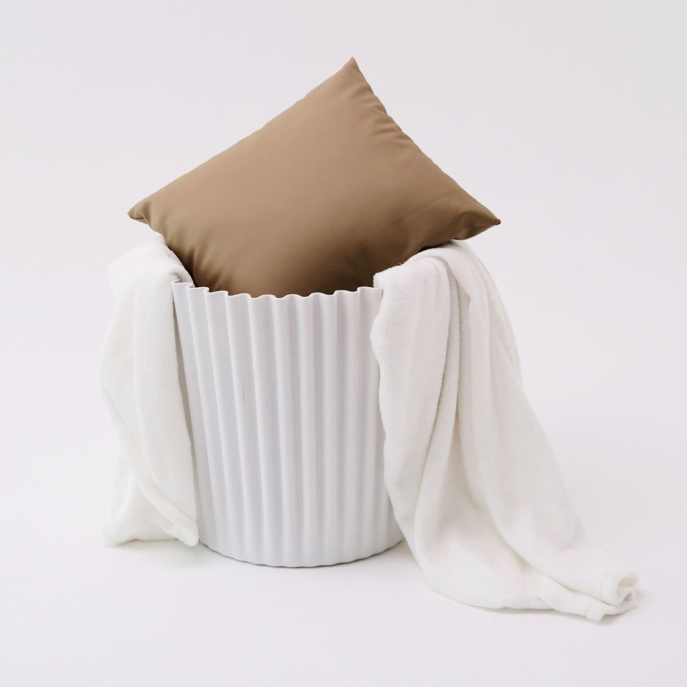 Artiss Set of 4 Cupcake Bar Stools Stackable Foot Stool White Furniture > Bar Stools & Chairs > Table & Bar Stools