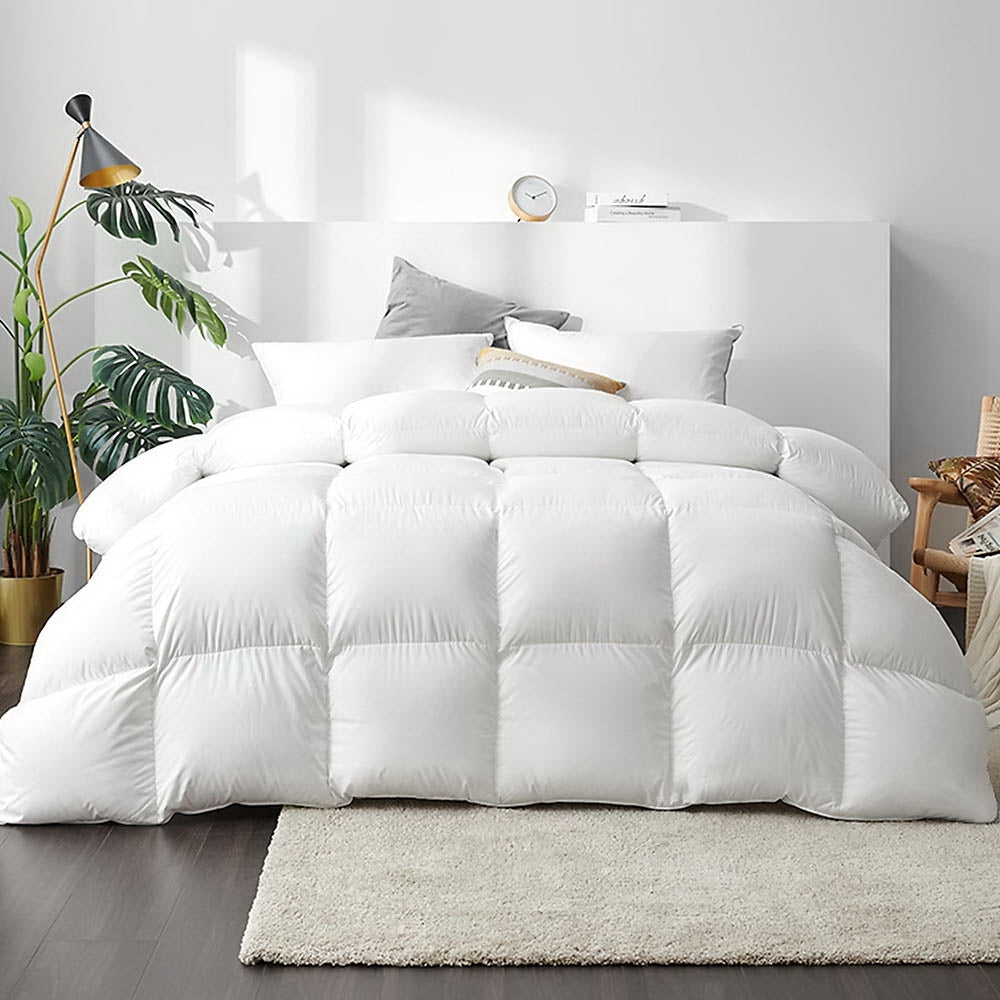 Giselle Bedding 700GSM Duck Down Feather Quilt Queen Home & Garden > Bedding