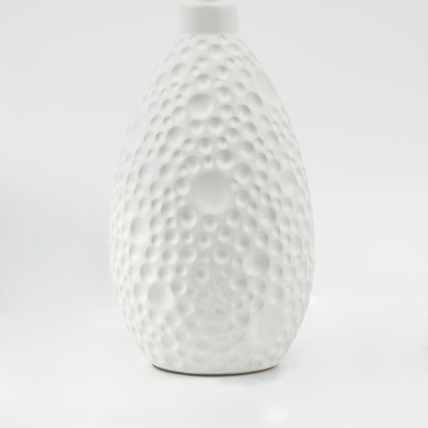 Hass Ceramic Table Lamp - Home & Garden > Lighting > Table Lamps