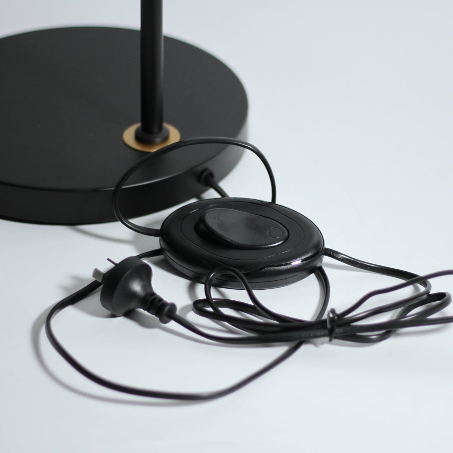 Yvette Rattan Floor Lamp - Home & Garden > Lighting > Table Lamps