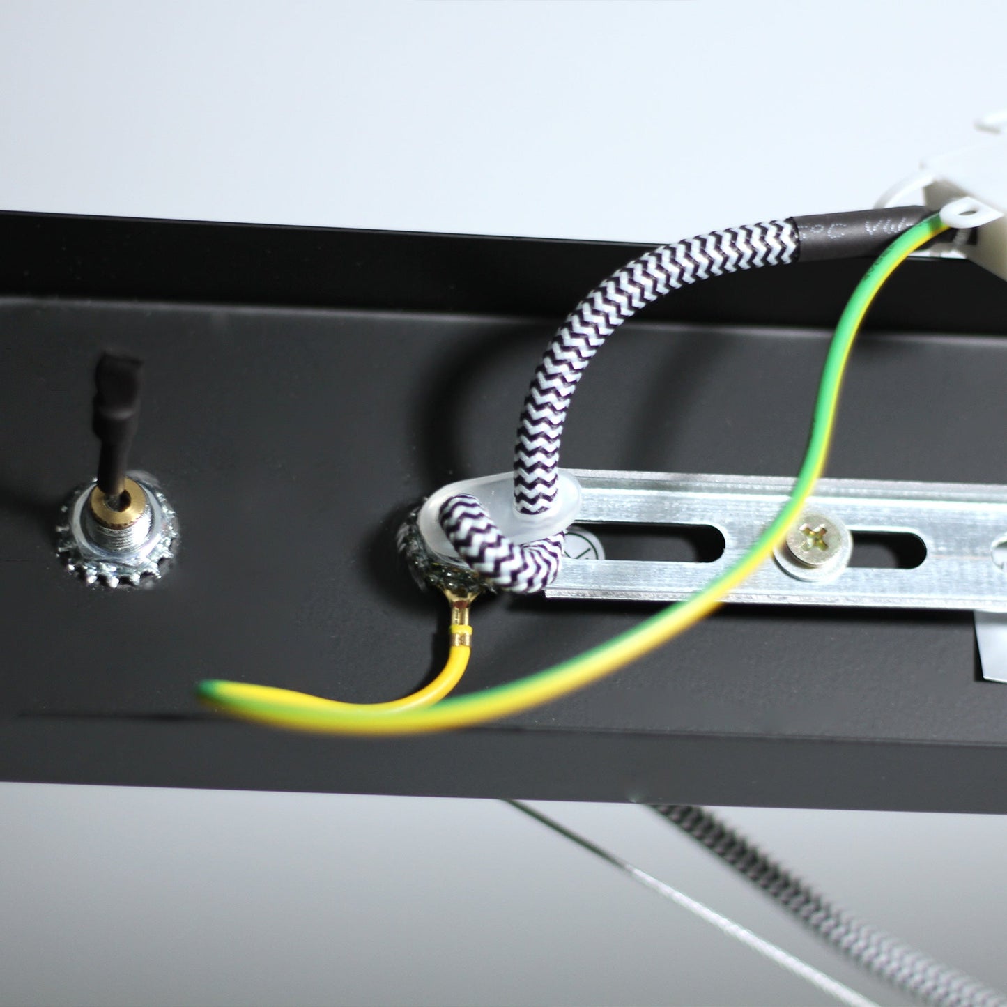 Bikkel 4 Lights Pendant Light Black Home & Garden > Lighting > Night Lights & Ambient Lighting