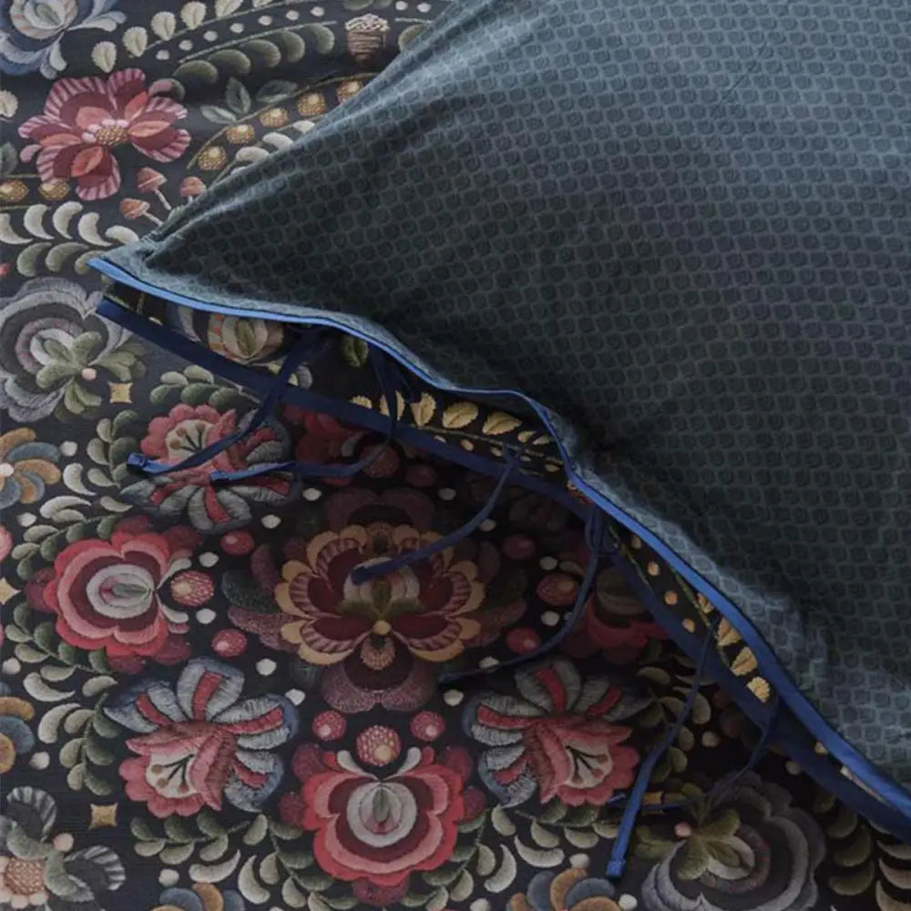 Pip Studio Il Ricamo Dark Blue Cotton Quilt Cover Set King