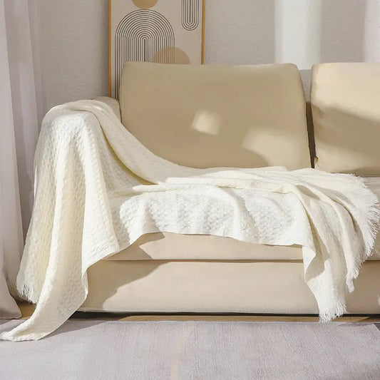 130*230cm off White Nordic Solid Color Knitted Sofa Throw Blanket with Tassels – Waffle Weave Polyester Decorative