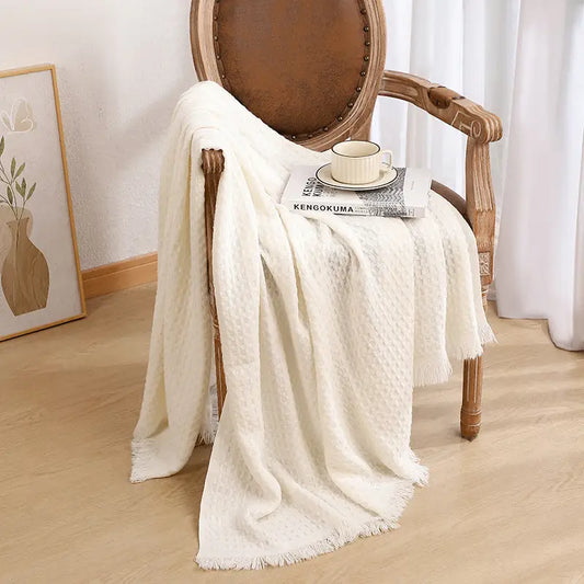 130*230cm off White Nordic Solid Color Knitted Sofa Throw Blanket with Tassels – Waffle Weave Polyester Decorative