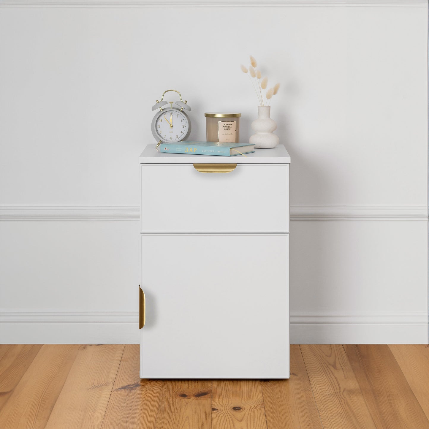 PORTO BEDSIDE TABLE - WHITE - SLIM - PULL BRASS
