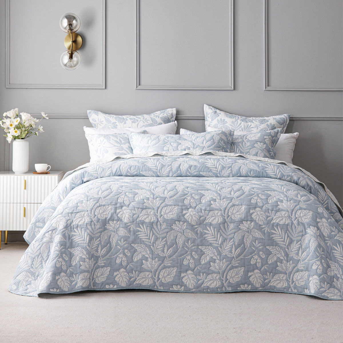 Bianca Laurieton Blue Jacquard Botanical Bedspread Set Super King - Home & Garden > Bedding > Quilts & Duvets