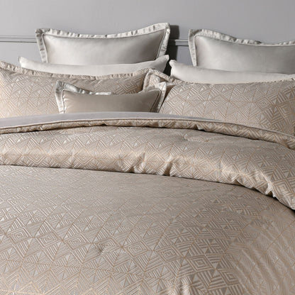 Bianca Bellagio Gold 6 Pcs Jacquard Geometric Comforter Set Queen/King - Home & Garden > Bedding > Quilts & Duvets