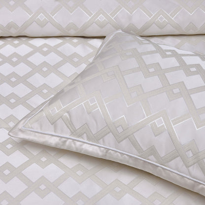 Bianca Firenze Pearl 6 Pcs Jacquard Geometric Comforter Set Queen/King - Home & Garden > Bedding > Quilts & Duvets