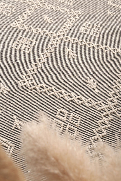 Goa D5- CREAM (No Tassel) 160x230