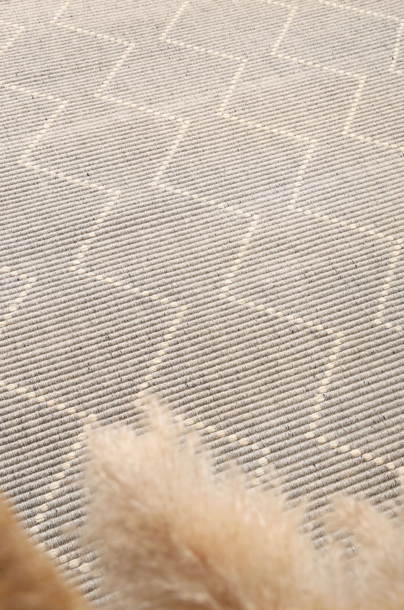 Goa D2 - GREY 300x400 - Home & Garden > Rugs > Floor Rugs