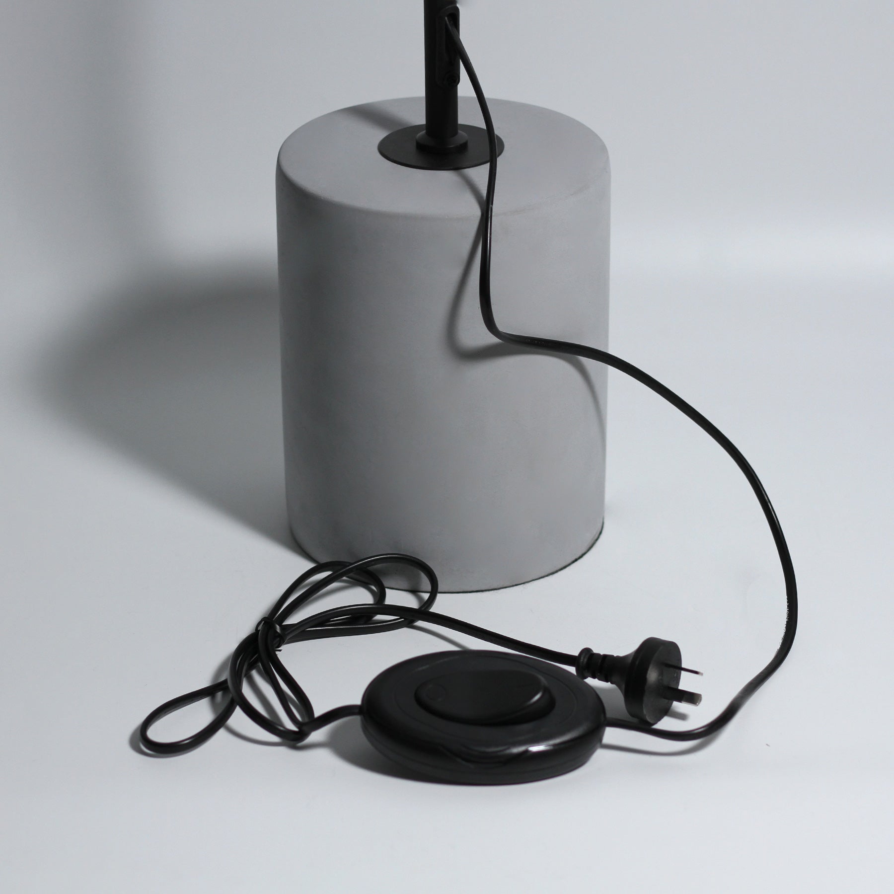 Jerome Floor Lamp - Home & Garden > Lighting > Table Lamps