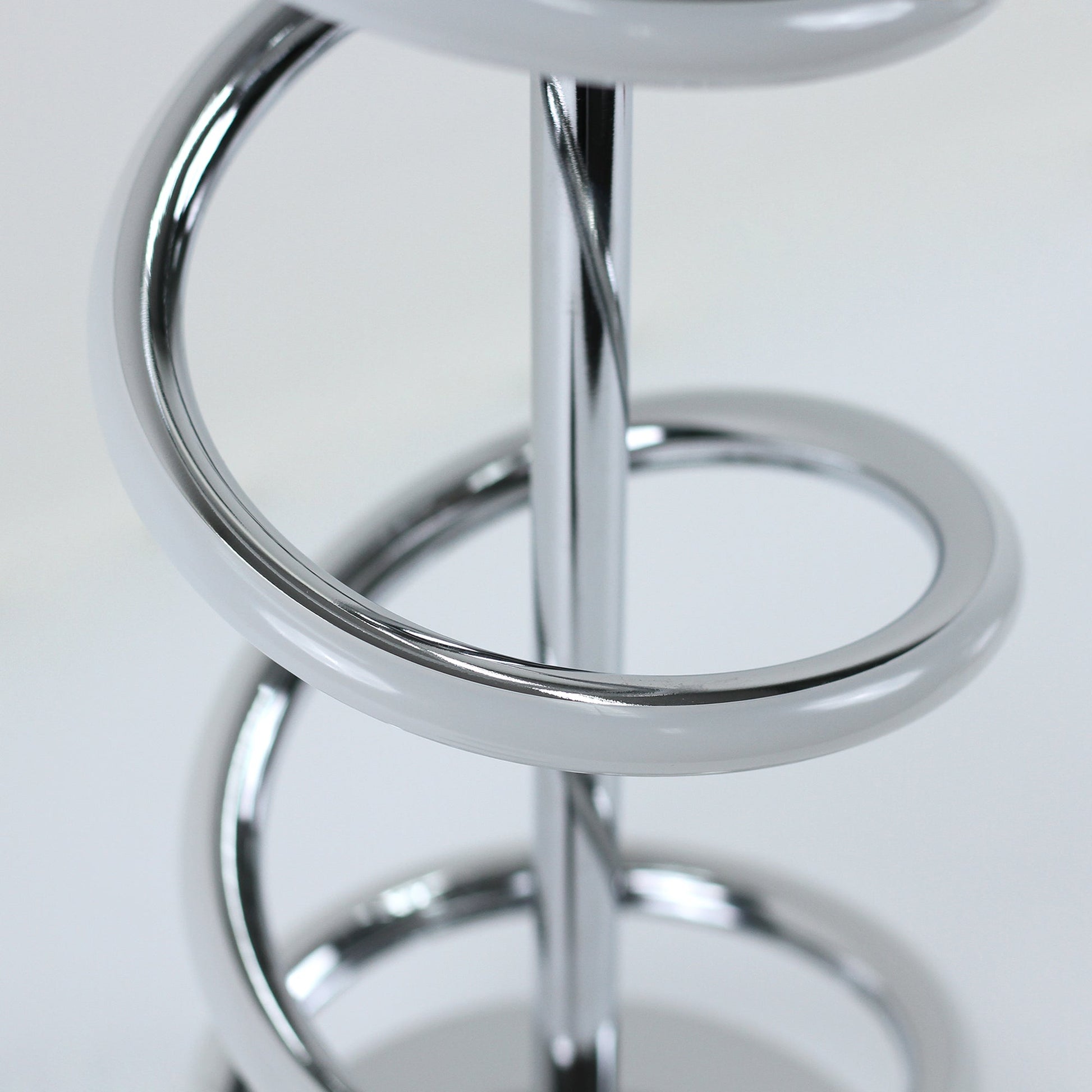 Cirrhi LED Table Lamp - Chrome - Home & Garden > Lighting > Table Lamps