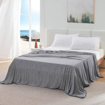 Light Grey Cooling Throw Blanket 100x150CM - Ultra Lightweight Breathable All-Season Quilt, Hand / Machine Washable