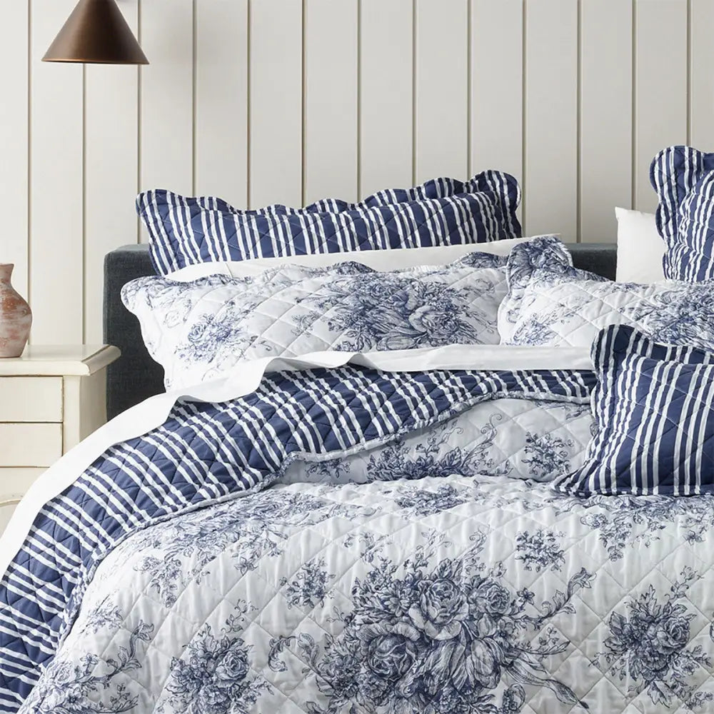 Bianca Amorette Blue Polyester Bedspread Set King
