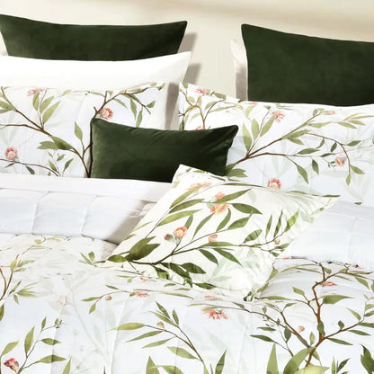 Bianca Corymbia White Floral Printed Quilted Polyester Coverlet Set Queen/king