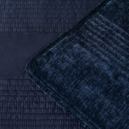 Bianca Cyrano Indigo Soft Velvet Polyester Quilted Coverlet Set Queen/king