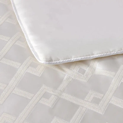 Bianca Firenze Pearl 6 Pcs Jacquard Geometric Comforter Set Queen/king
