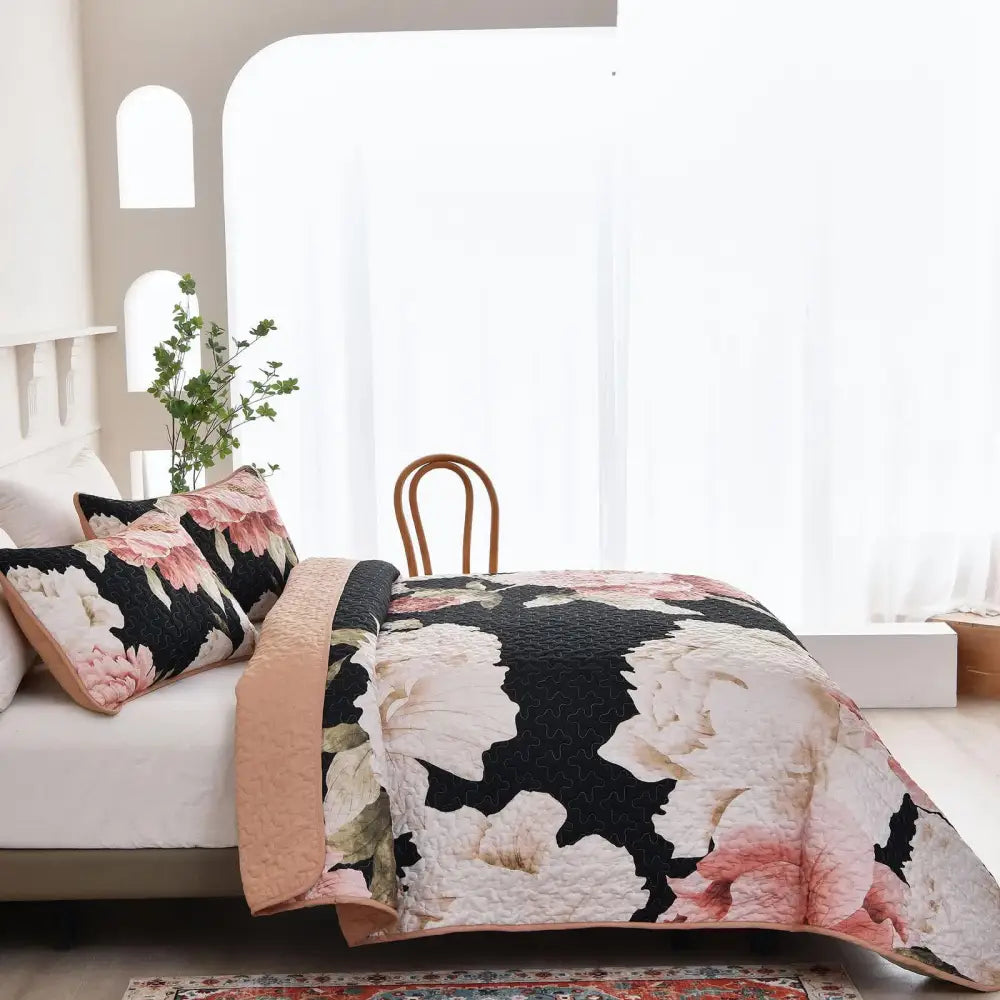 Blossom Trio Quilted Coverlet Set with Pillowcases (black Red & Pink