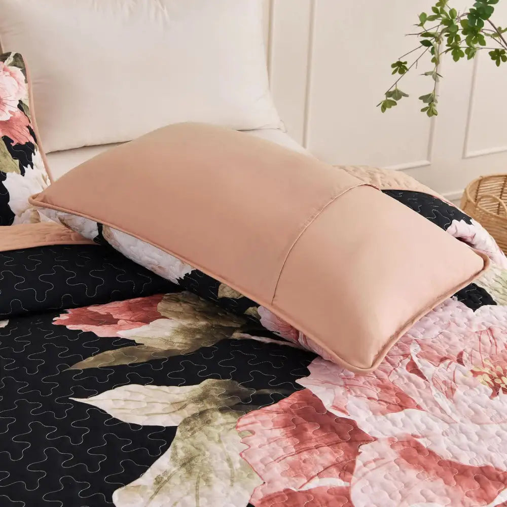 Blossom Trio Quilted Coverlet Set with Pillowcases (black Red & Pink