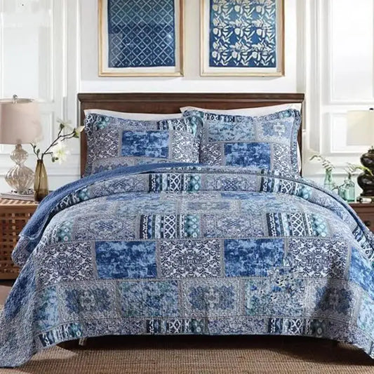 Boho Blue Quilted Coverlet & Pillow Set: Vibrant Cozy Elegance - King