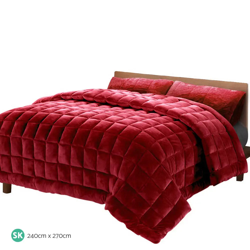 Faux Mink Quilt Burgundy Super King