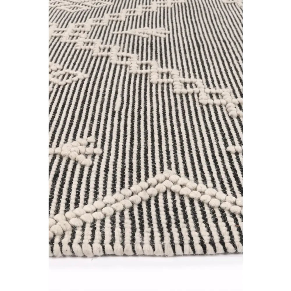 Goa D5- Cream (no Tassel) 300x400