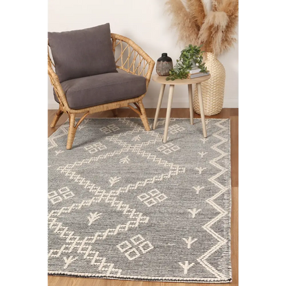 Goa D5- Cream (no Tassel) 300x400