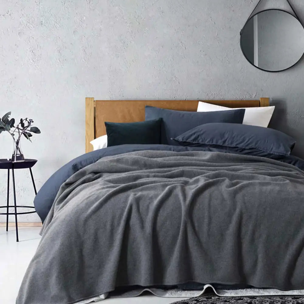 Laconia 400gsm Premium Australian Pure Wool Blanket Grey Super King