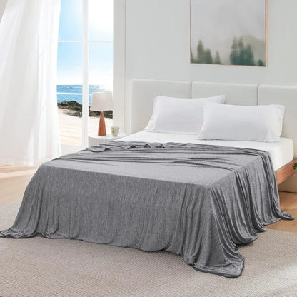 Light Grey Queen Size 200x150cm Cooling Blanket for Hot Sleepers - Lightweight Breathable All-season Throw Hand
