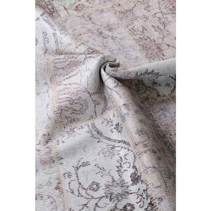 Vintage Crown Rug 280x380cm