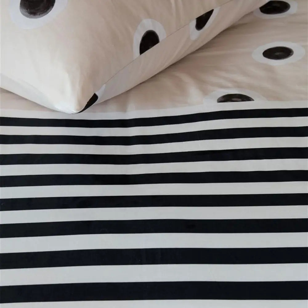Vtwonen Stripe and Eye Natural Cotton Quilt Cover Set King